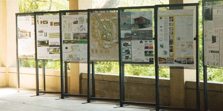 BESS Exhibition Easel